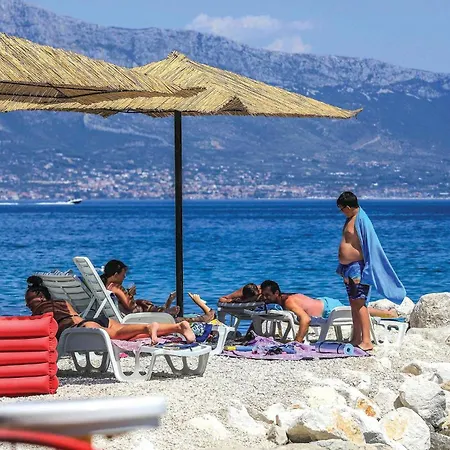 Apartment 2 Bedroom Stunning In Slatine